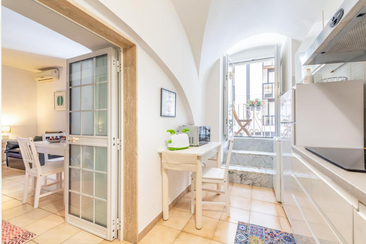 Stazione Centrale & Universita Lovely Apartment Bari Eksteriør bilde
